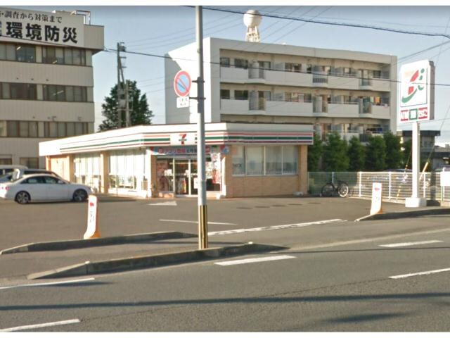 セブンイレブン徳島鮎喰町店(コンビニ)まで655m グランデリア