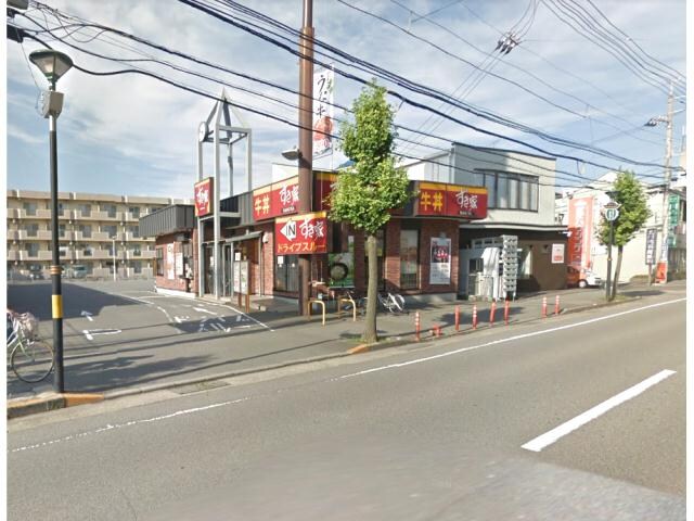 すき家徳島住吉店(ファストフード)まで443m ビアー館