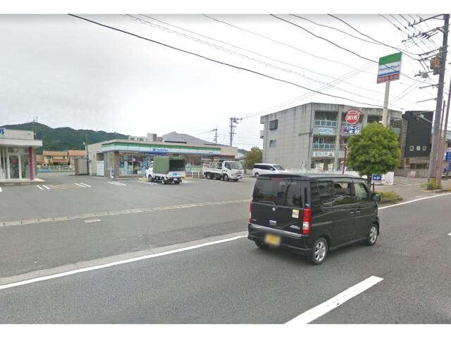 サークルK徳島南田宮店(コンビニ)まで986m 徳島線/徳島駅 バス10分田宮四丁目下車:停歩1分 4階 築31年