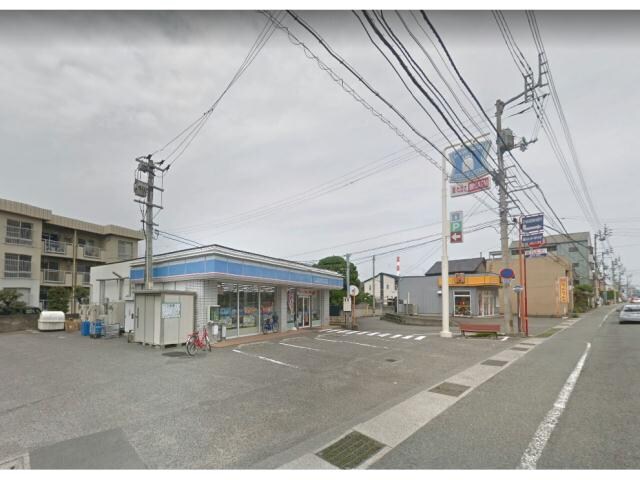ローソン昭和町七丁目店(コンビニ)まで575m コスモハイツ