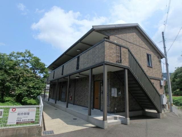  アクシス南島田