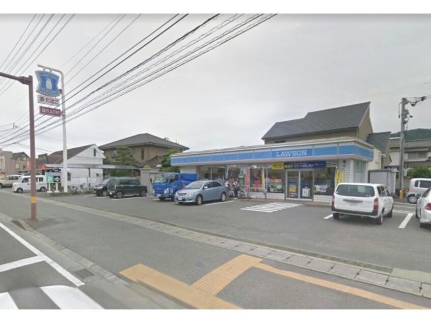 ローソン徳島南矢三店(コンビニ)まで635m フィットサンモール