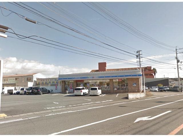 ローソン徳島津田本町店(コンビニ)まで507m マルハⅡ番館