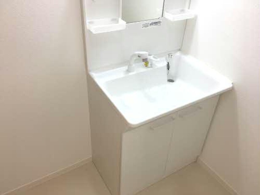  徳島市営バス/安宅一丁目 徒歩5分 3階 築12年