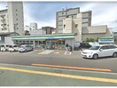 ファミリーマート富田橋一丁目店(コンビニ)まで494m ファミールアキツ