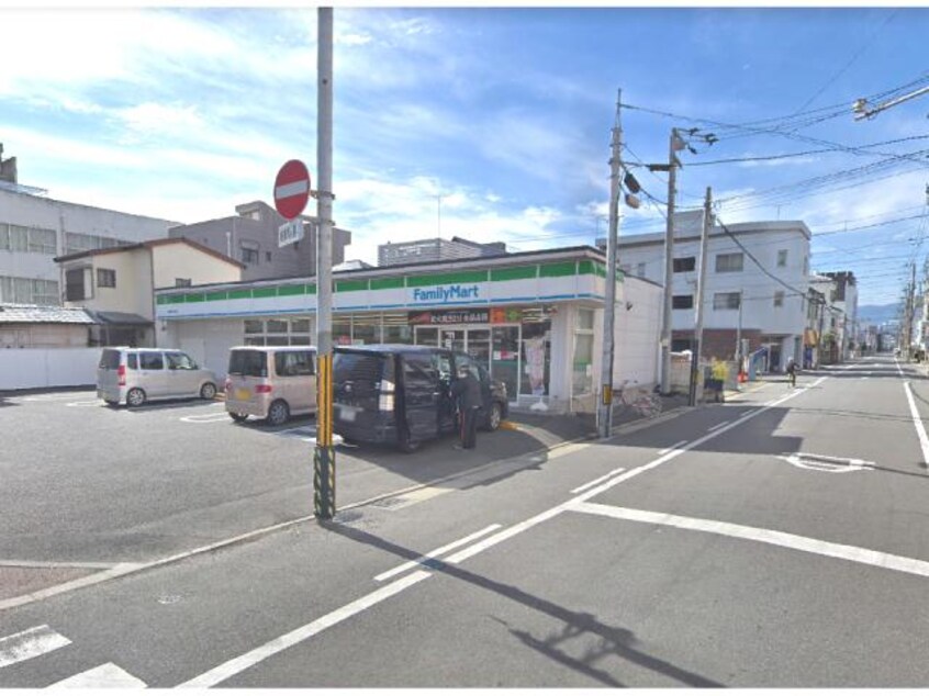 ファミリーマート徳島仲之町店(コンビニ)まで467m 徳島市営バス/県庁前 徒歩2分 5階 築42年