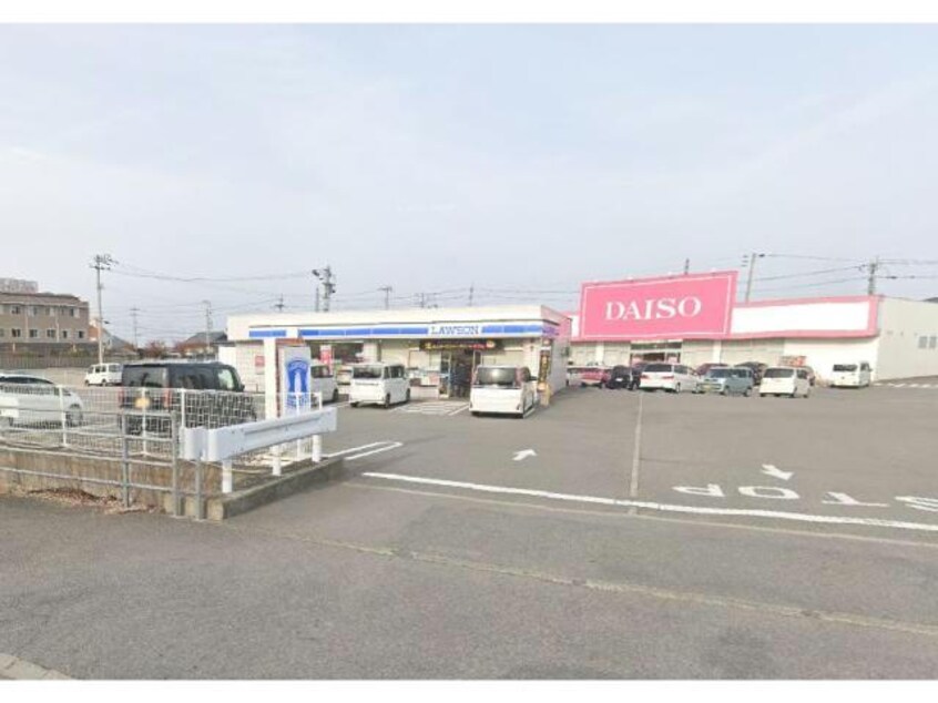 ローソン徳島大松町店(コンビニ)まで807m 牟岐線/地蔵橋駅 徒歩5分 3階 築30年