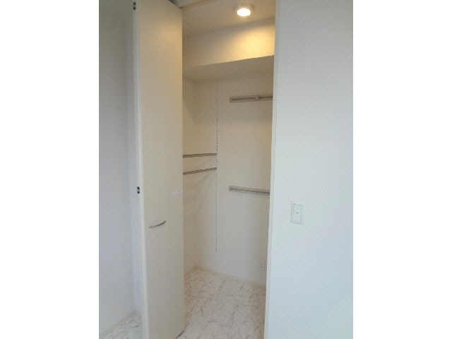 ｳｵｰｸｲﾝｸﾛｰｾﾞｯﾄ グランツ