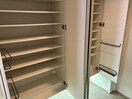 玄関シューズボックス 徳島線/徳島駅 徒歩13分 4階 築19年
