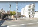 セブンイレブン徳島本町2丁目店(コンビニ)まで305m 徳島線/徳島駅 徒歩13分 4階 築19年