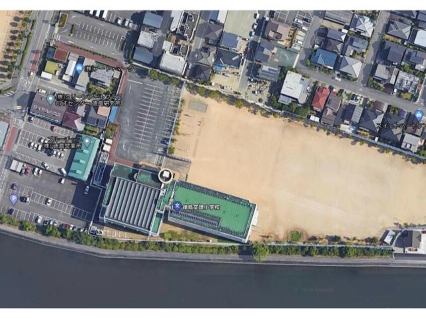 私立徳島文理小学校(小学校)まで1388m 牟岐線/二軒屋駅 徒歩11分 2階 築2年