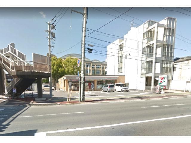 セブンイレブン徳島本町2丁目店(コンビニ)まで350m ダイアパレス新蔵