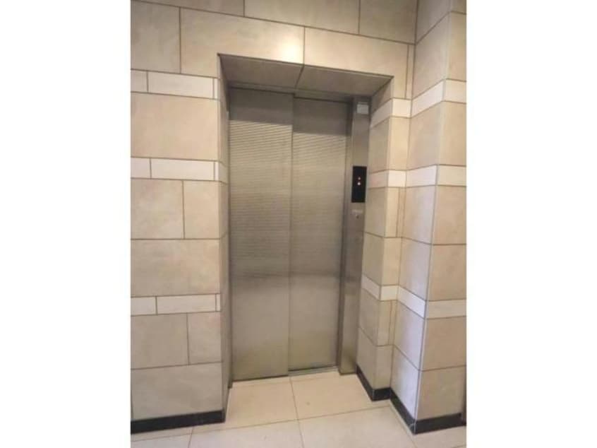 エレベーター 徳島線/徳島駅 徒歩25分 8階 築2年