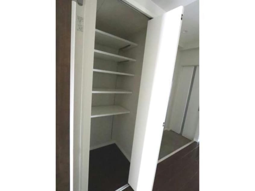 廊下収納1 徳島線/徳島駅 徒歩25分 8階 築2年