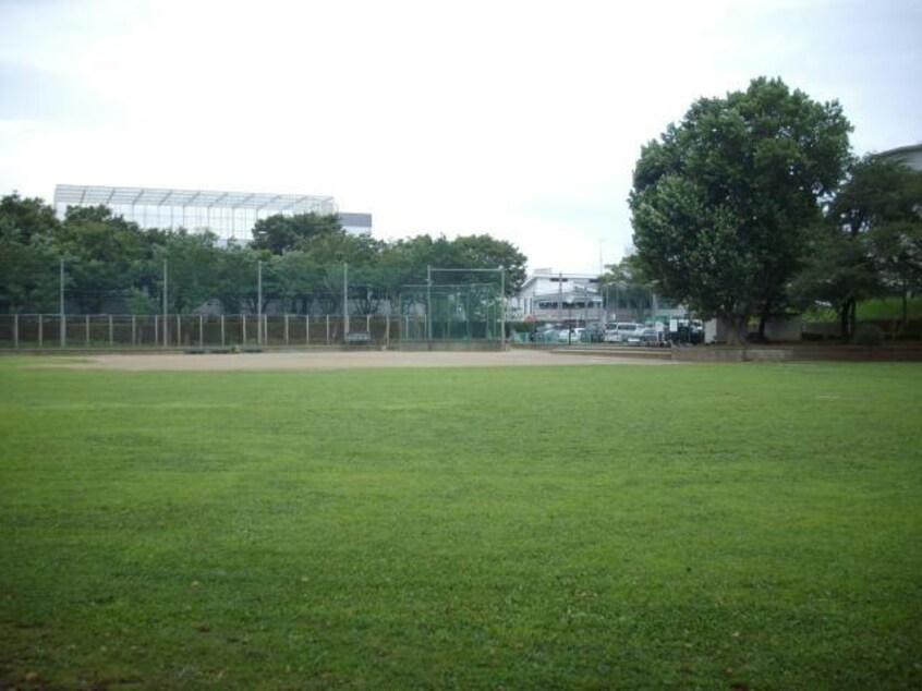 北習志野近隣公園(公園)まで625m ラフィーネミズホ