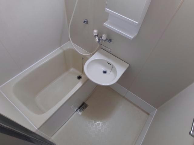  レピュート小川Ａ・Ｂ