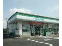 ファミリーマート船橋古和釜店(コンビニ)まで697m アイリス宮田