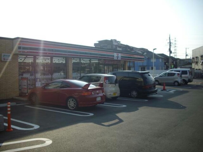セブンイレブン船橋二和東6丁目店(コンビニ)まで694m 京成松戸線/鎌ケ谷大仏駅 徒歩7分 2階 築30年