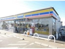 ミニストップ船橋二和西店(コンビニ)まで397m 京成松戸線/三咲駅 徒歩12分 1階 築18年