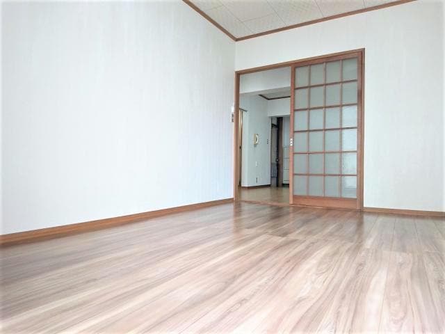 ※別部屋参考写真。 ソワサント福田
