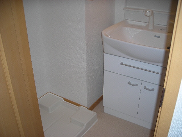  ヴィラ　ウィステリア