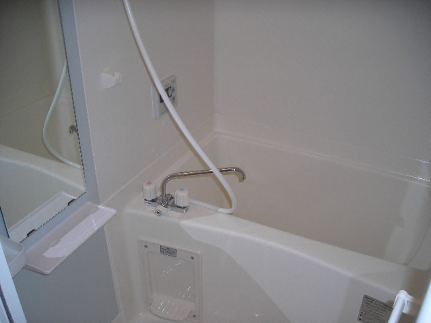  ヴィラ　ウィステリア