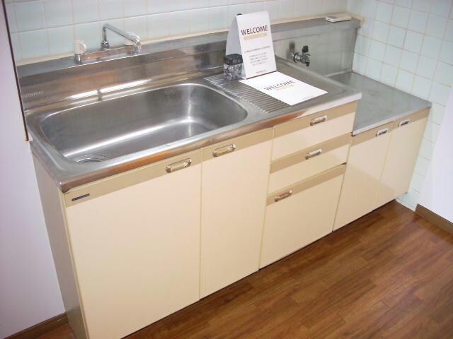 ※別部屋写真 京成松戸線/薬園台駅 徒歩6分 1階 築39年