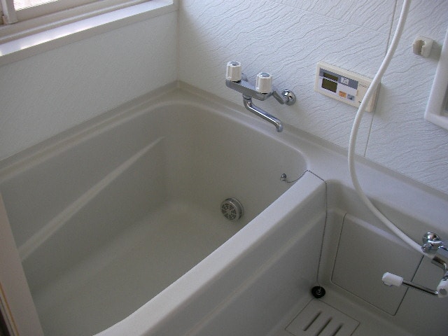 ※別部屋写真・反転タイプ リナーハイツ