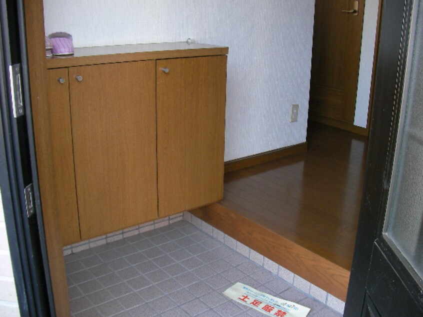 ※別部屋写真・反転タイプ リナーハイツ