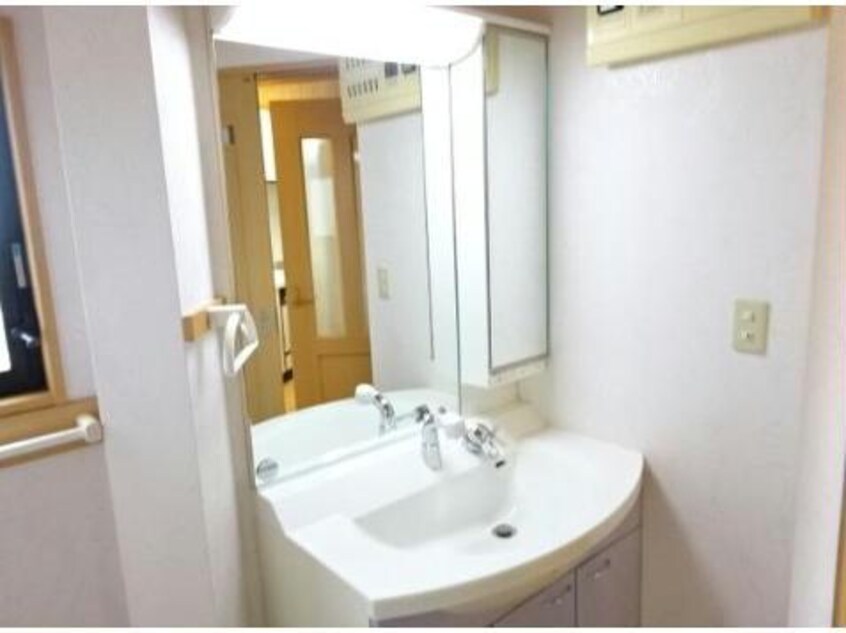  京成松戸線/薬園台駅 徒歩6分 4階 築22年