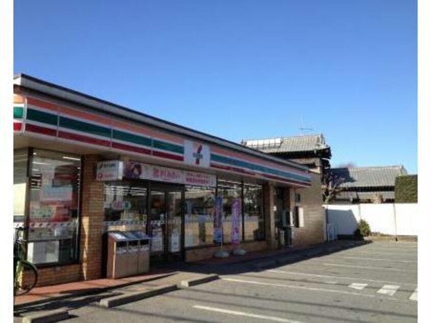 セブンイレブン鎌ケ谷8丁目店(コンビニ)まで905m コスモ鎌ヶ谷