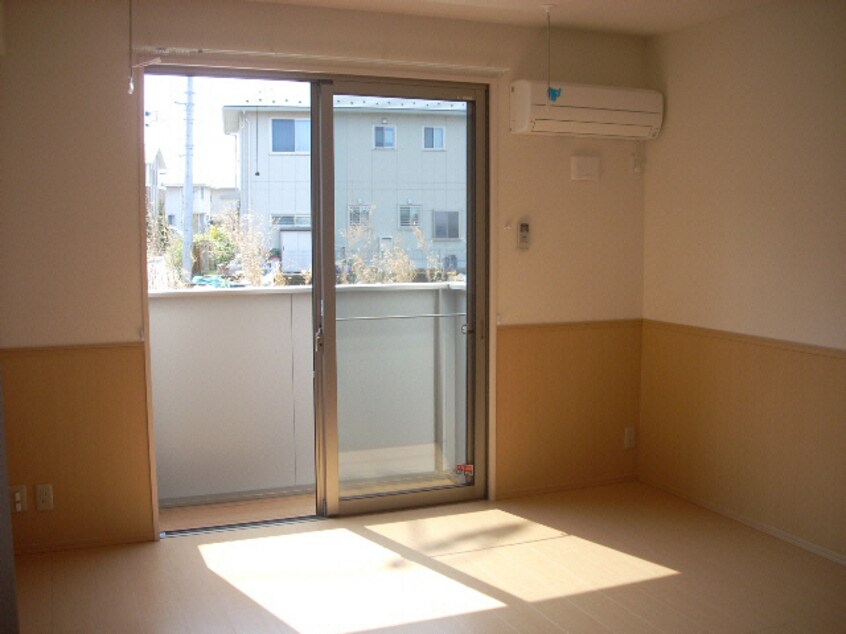 ※別部屋写真 東葉高速鉄道/船橋日大前駅 徒歩5分 1階 築15年