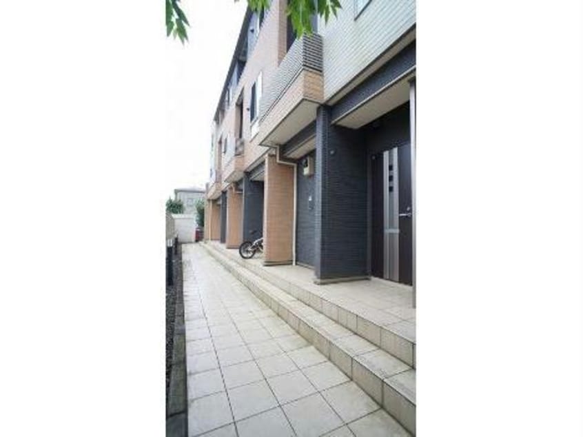 エントランス 京成松戸線/鎌ケ谷大仏駅 徒歩3分 1階 築13年
