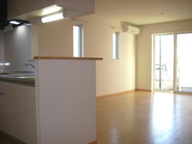 ※別部屋写真 京成松戸線/薬園台駅 徒歩8分 1-2階 築11年