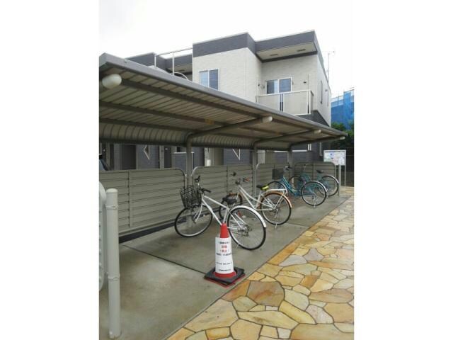 駐輪場 京成松戸線/滝不動駅 徒歩6分 1階 築10年