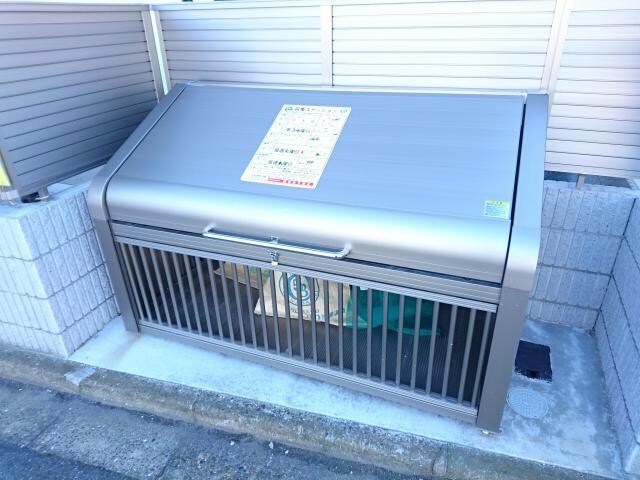 ゴミ置場 京成松戸線/薬園台駅 徒歩5分 1階 築8年
