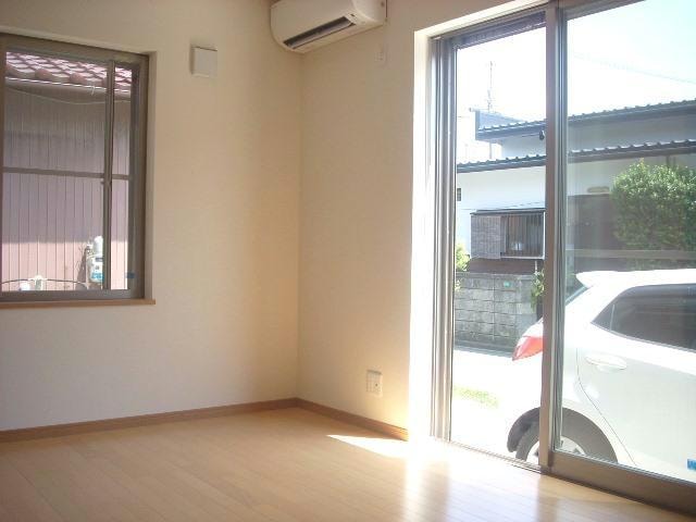  習志野2丁目貸家　F棟