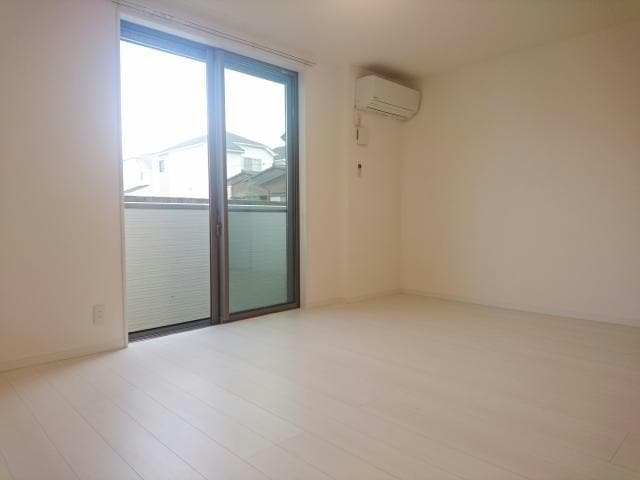 ※別部屋写真 Ｖ－ｒｏｏｍ２