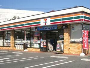 セブンイレブン船橋習志野台7丁目店(コンビニ)まで714m 東葉高速鉄道/船橋日大前駅 徒歩9分 1階 築7年