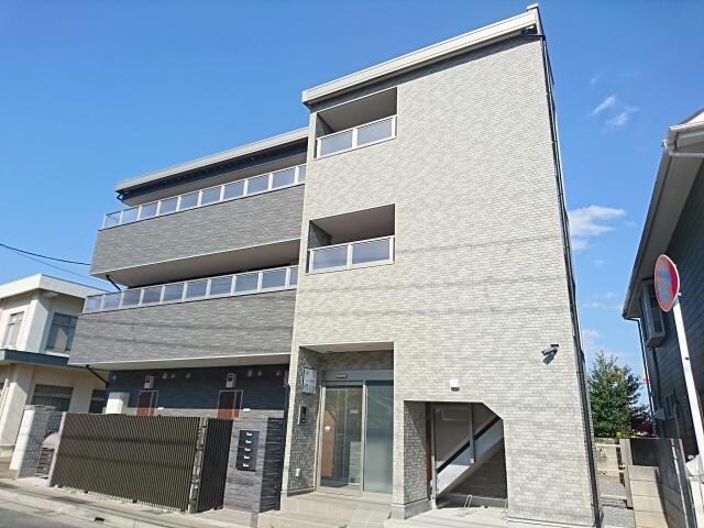 エントランス ルージェ薬円台