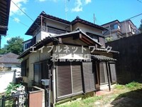七林町貸家