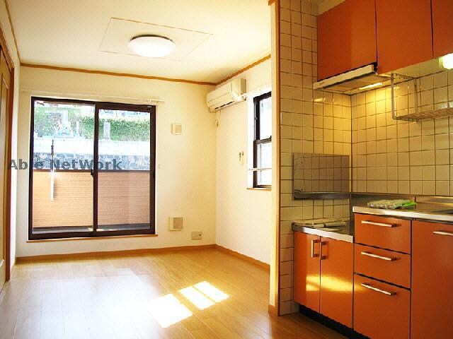 居室 オリーブＡ・Ｂ