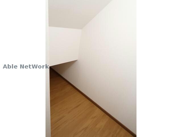 階段下収納 ボニートフロール