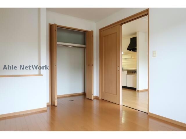 別部屋ｲﾒｰｼﾞ ラ・べレッツァⅠ・Ⅱ・Ⅲ