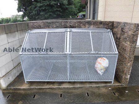 ゴミ置き場 ストーク２番館