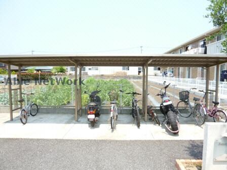 駐輪場 インターフレグラントＡ