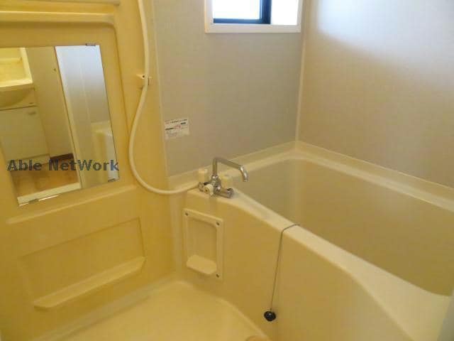  エクレール西三城