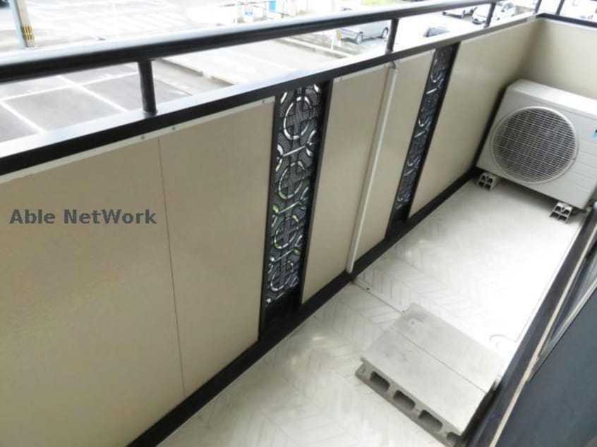  エクレール西三城