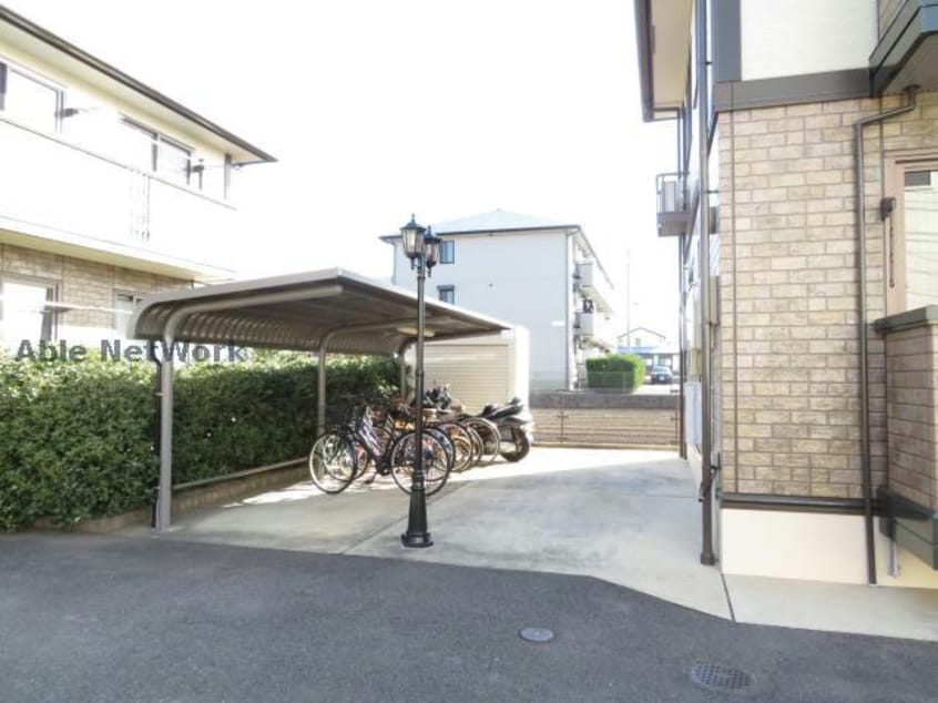  メルベーユ富の原A棟