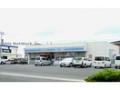 ローソン大村富の原二丁目店(コンビニ)まで82m フレーシュ・メゾン